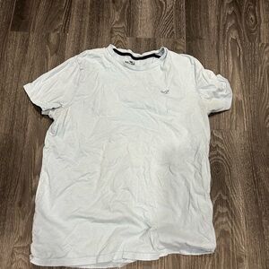 Hollister Men's Light Blue T-Shirt